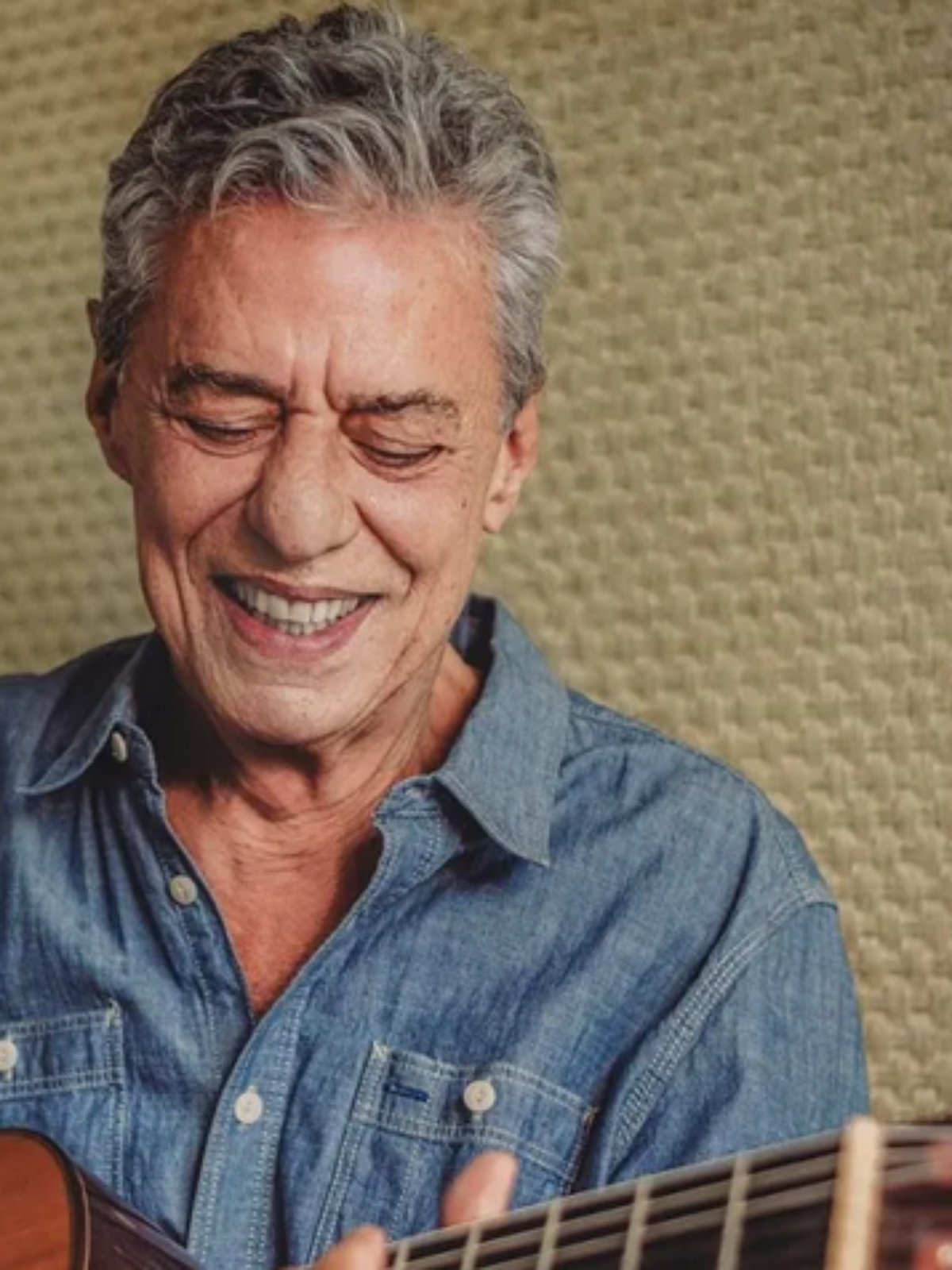 Chico Buarque processa shopping por uso indevido de imagem - TecMundo