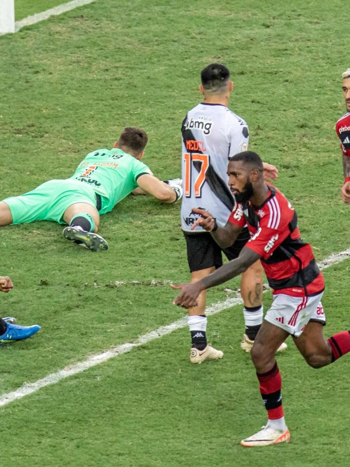 Veja o balanço de Fabrício Bruno e Marinho no Flamengo e saiba