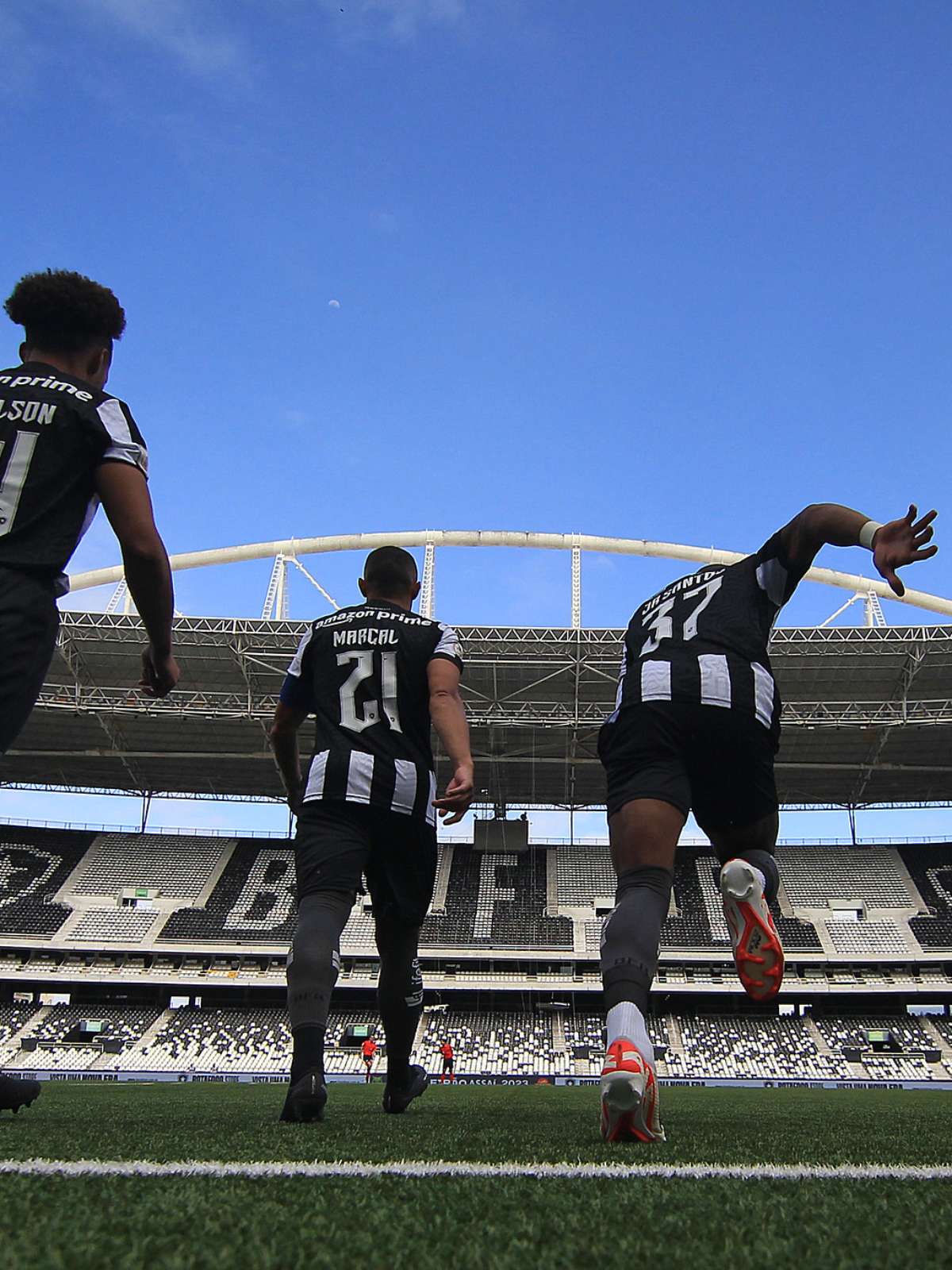 Botafogo não queria jogar sem público e foi contra adiar jogo contra  Fortaleza; CBF diz que clubes concordaram, Esporte