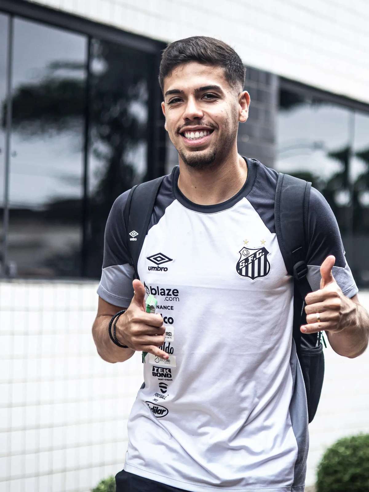 Pituca não descarta jogar a Série B pelo Santos, mas adota cautela:  Esperar para ver o que vai acontecer - Gazeta Esportiva