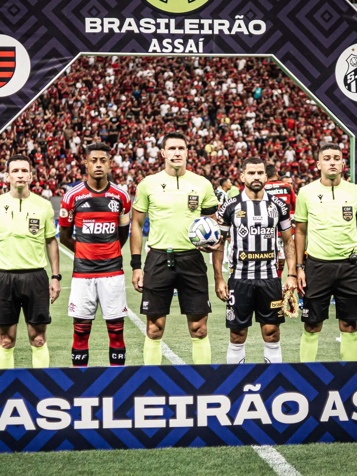 Inter vai à CBF e quer ouvir áudios do VAR de jogo contra o Flamengo
