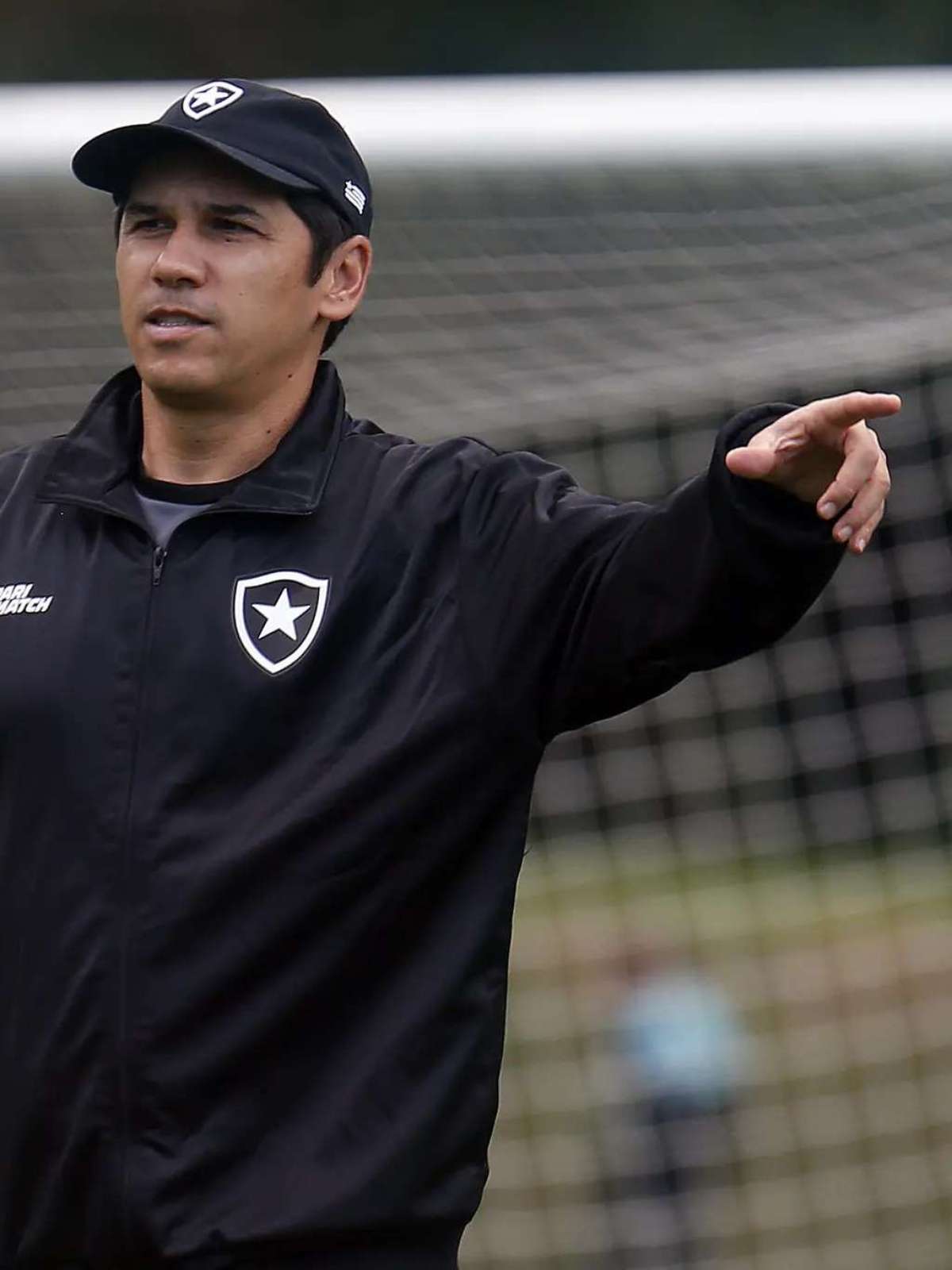 Atacante se despede de clube colombiano rumo ao Palmeiras; veja