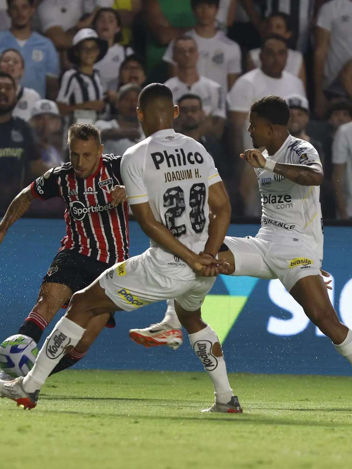 Joaquim valoriza vitória sobre o Goiás e diz que Santos fará de tudo para  se manter na Série A: Honrando a camisa - Gazeta Esportiva