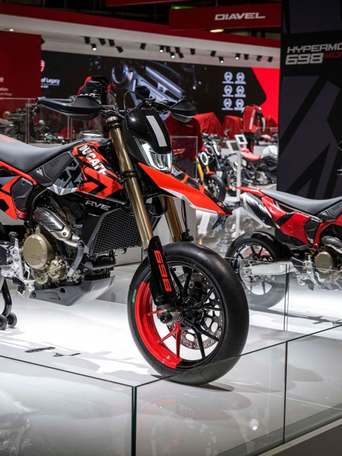 A primeira moto elétrica da Ducati já está em produção; conheça modelo -  MOTOO