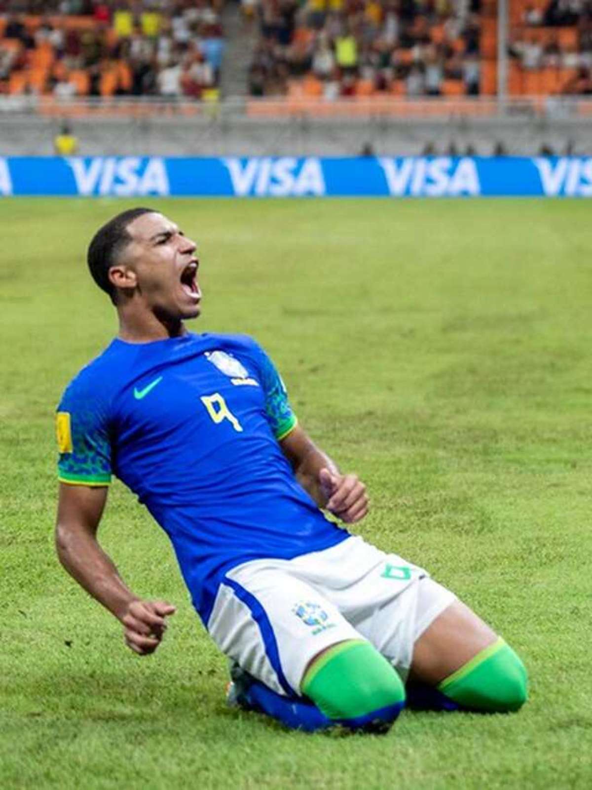 Futebol 7: Vasco vence a Portuguesa nos pênaltis e se classifica para as  oitavas da Copa do Brasil