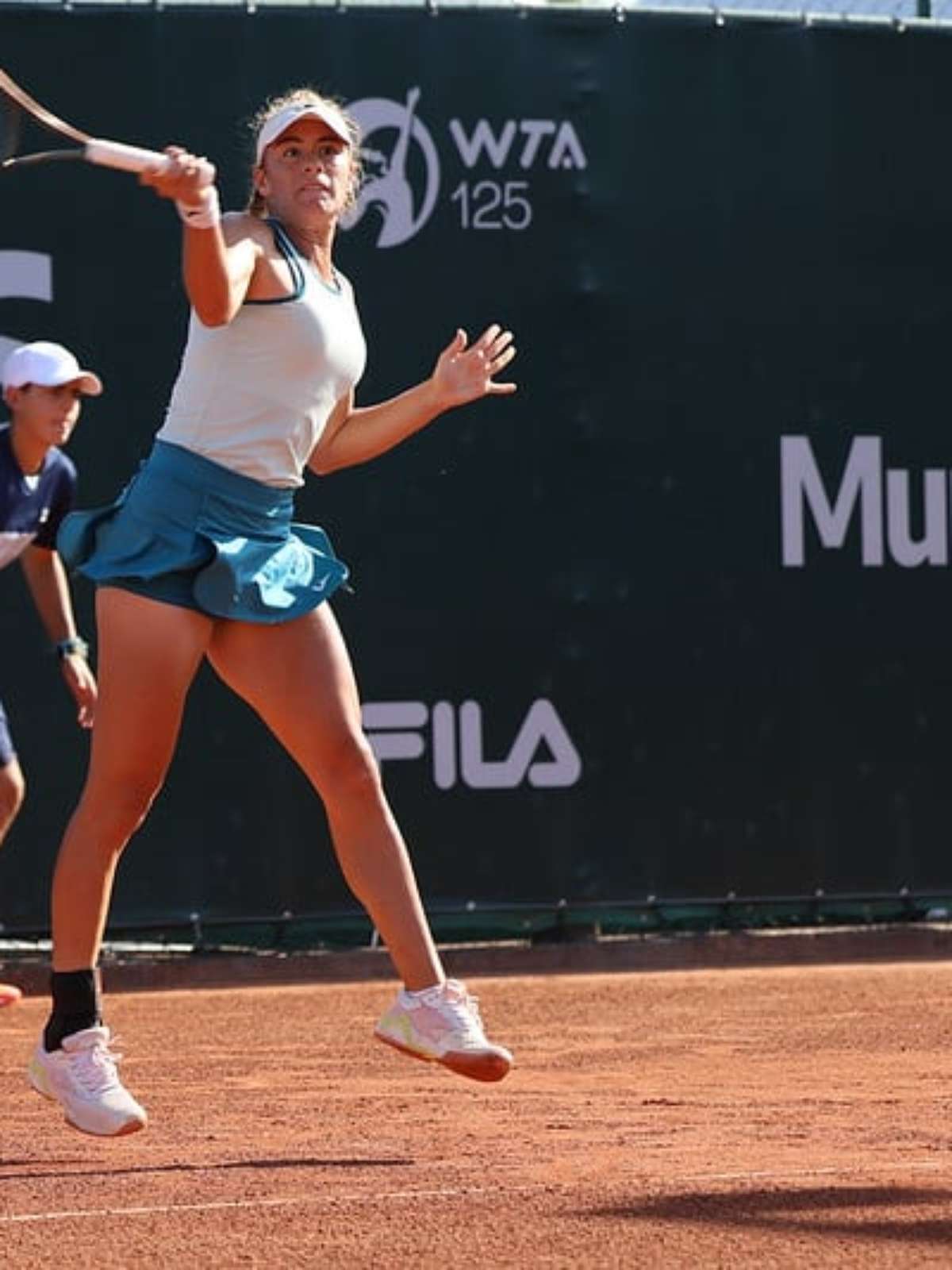 Tenistas se preparam para a disputa do Mundo Tênis Open, o WTA de  Florianópolis – Surgiu