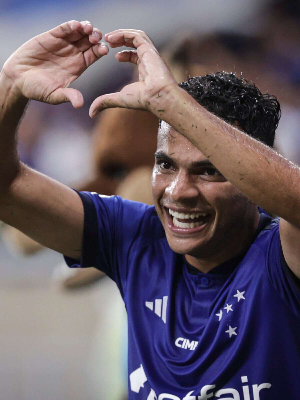 Cruzeiro recebe proposta de empréstimo por Wesley