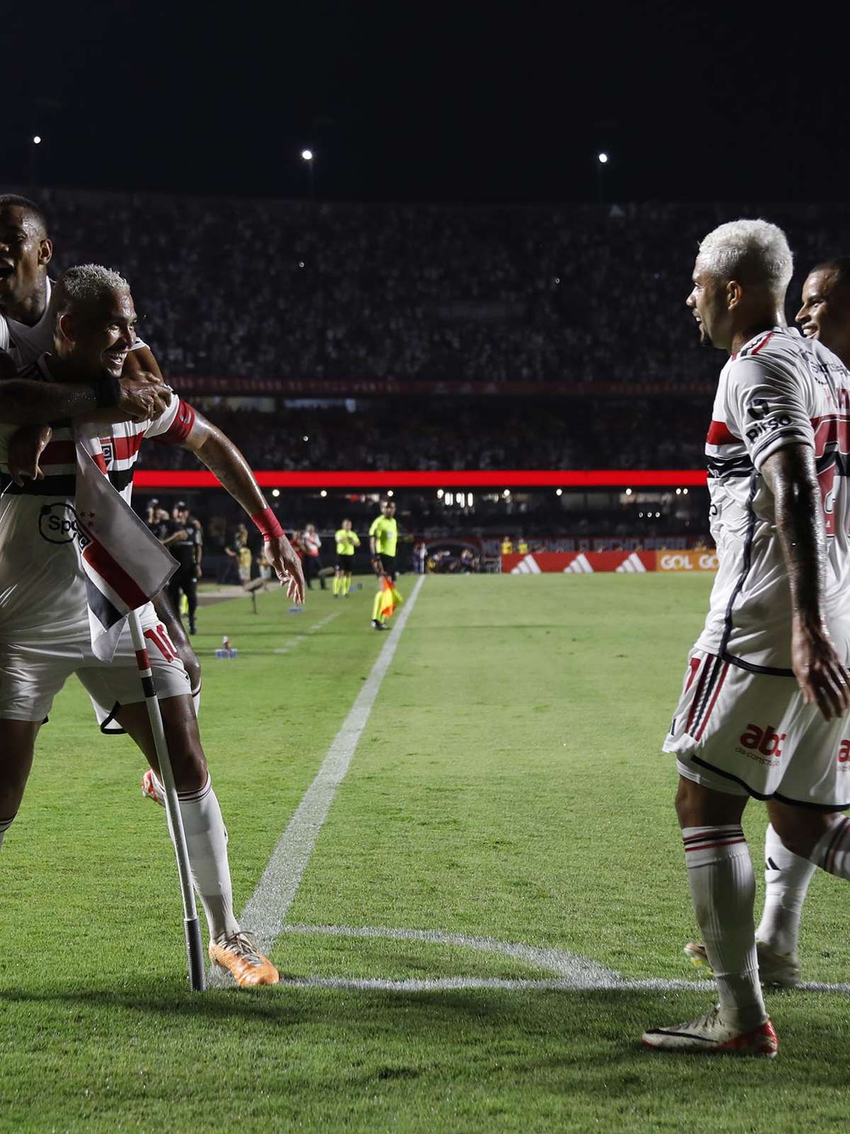 Com calendário cheio, São Paulo pode ter até 81 jogos em 2024, são paulo