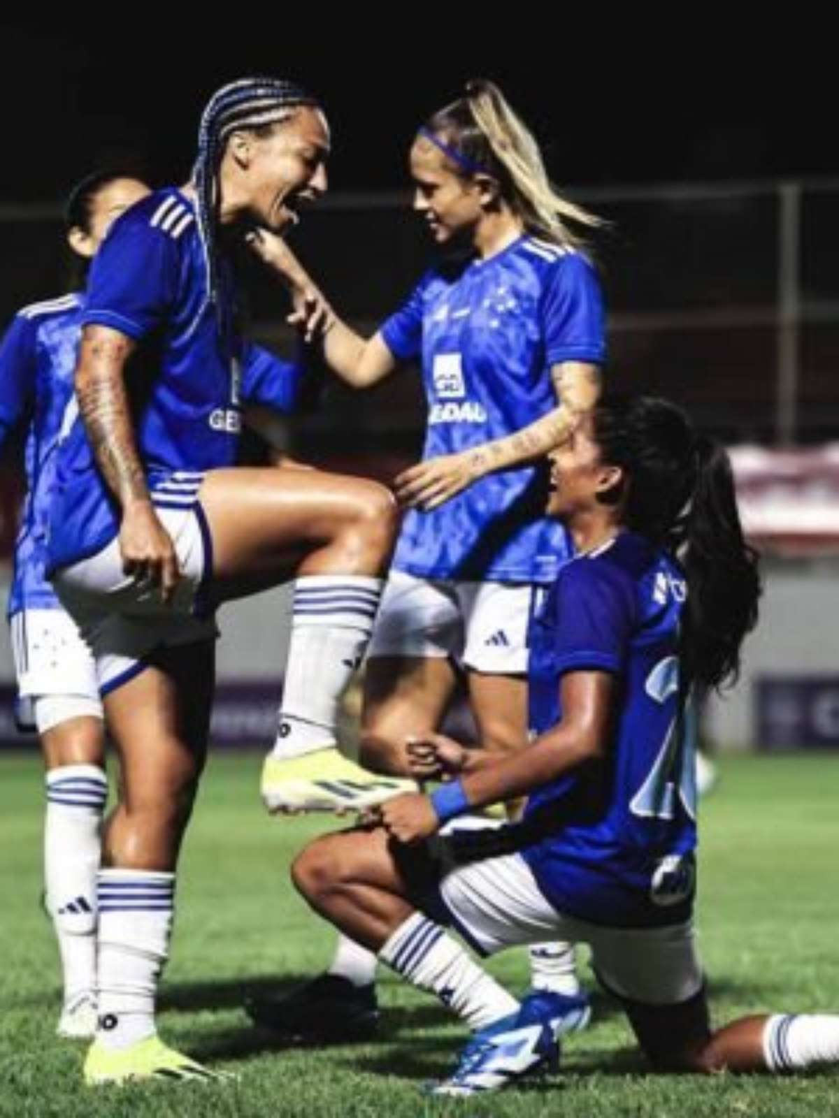 Cruzeiro x Inter: prováveis escalações e onde assistir ao jogo pelo  Brasileirão Feminino < No Ataque