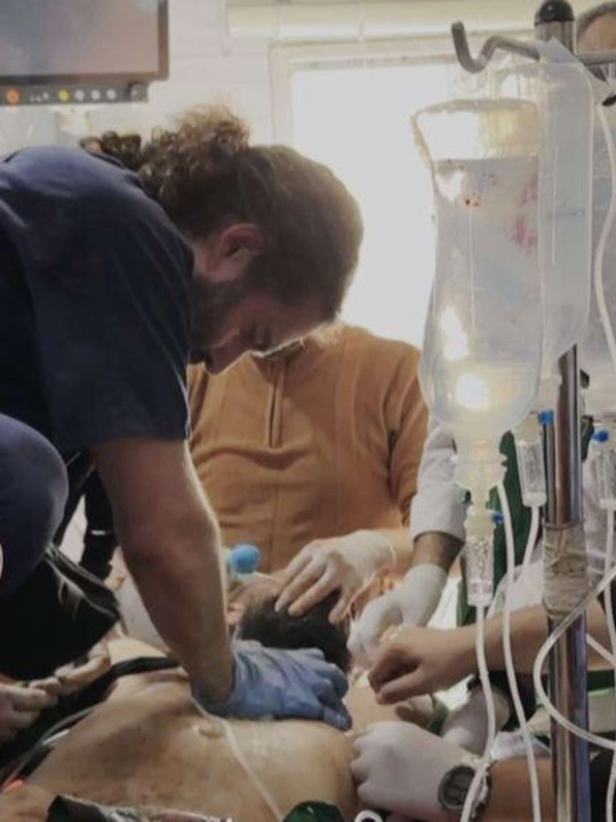 O médico americano que testemunhou o desespero da fome em Gaza