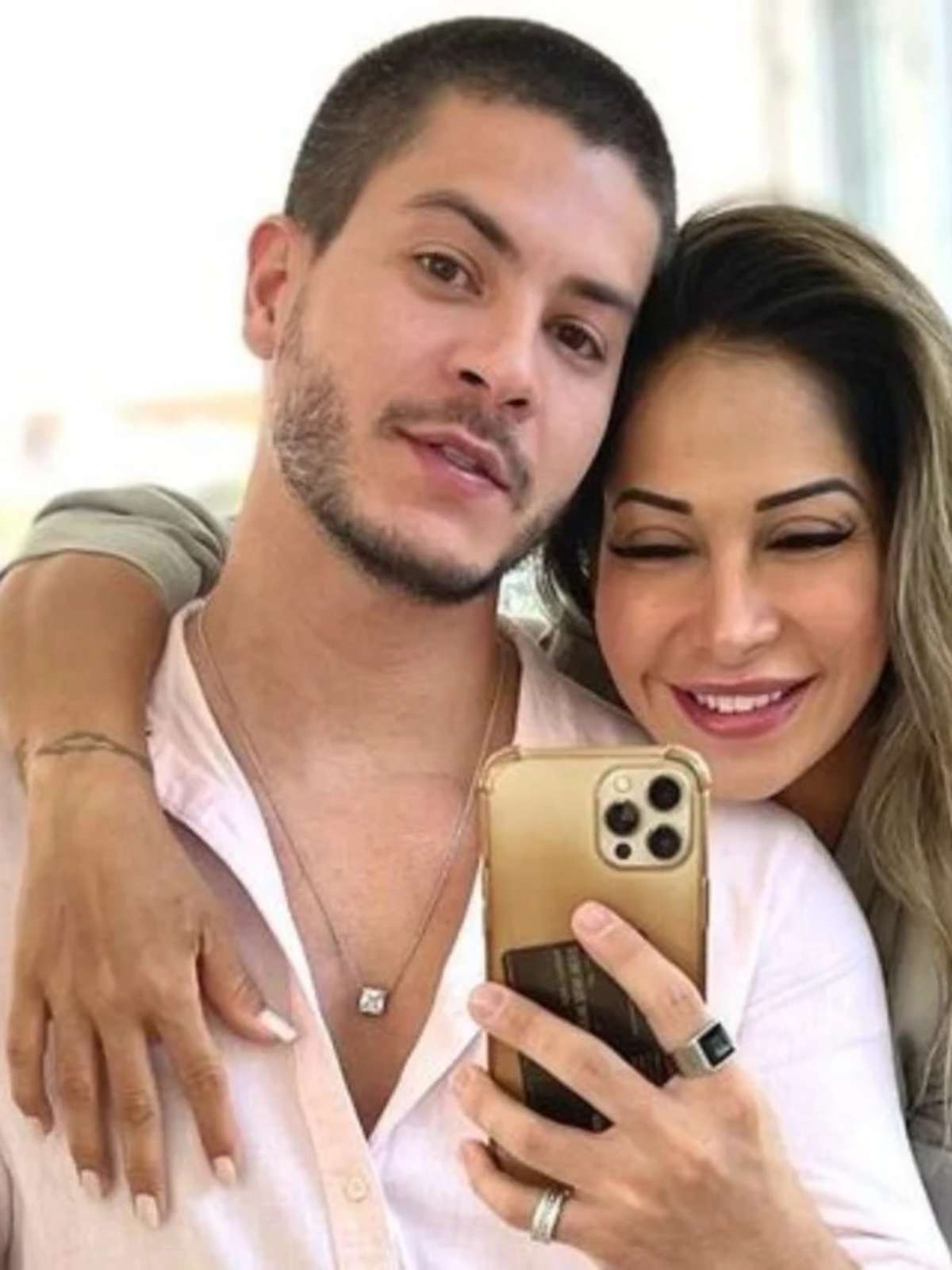 Maíra Cardi explode com Arthur Aguiar: 