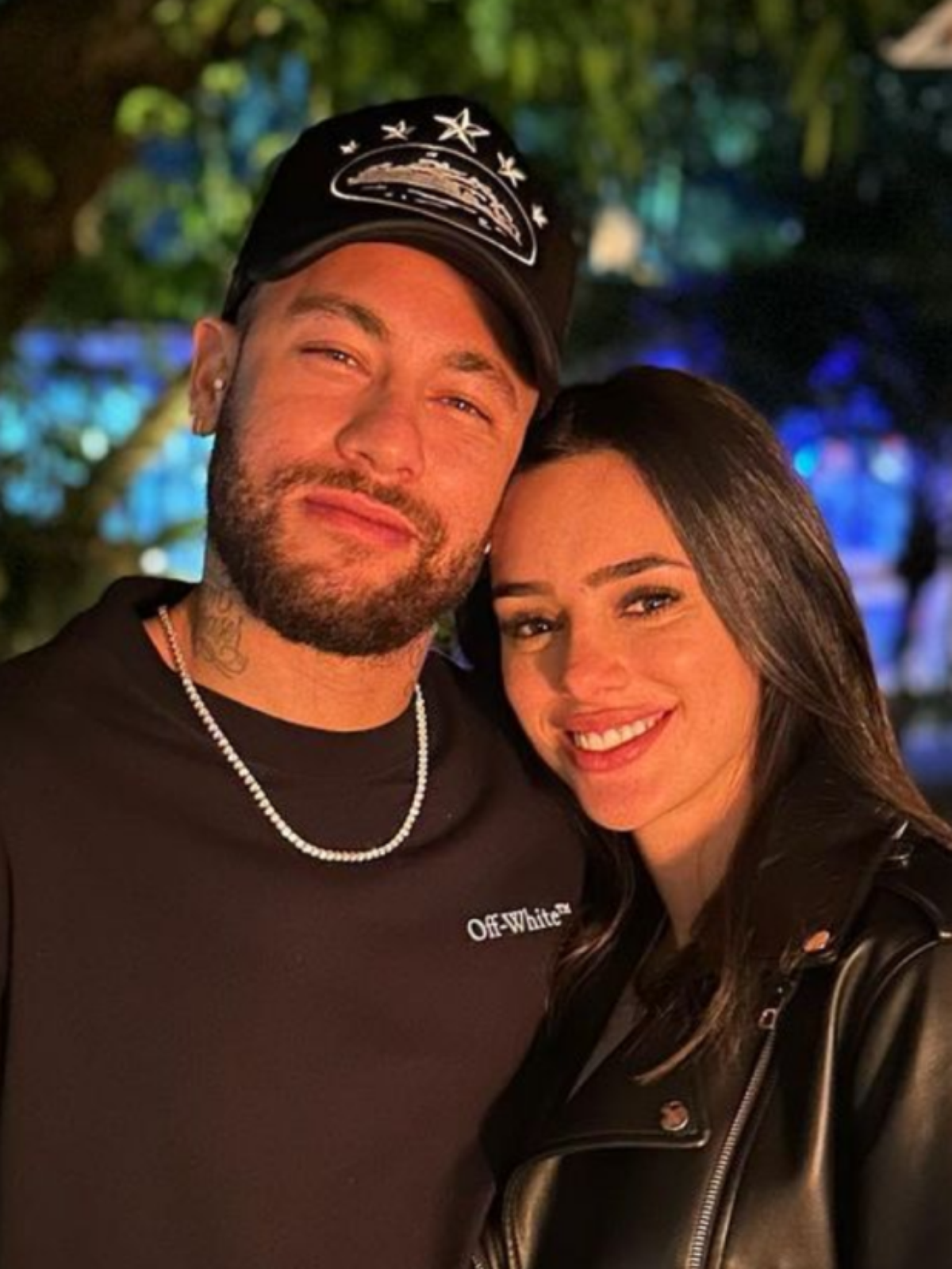 Tudo em paz! Neymar e Bruna Biancardi curtem festa em clima de romance após  nascimento da terceira filha do jogador