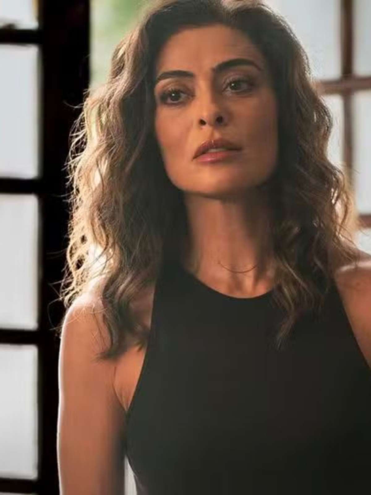 Sucesso na Netflix faz Globo querer recontratar Juliana Paes