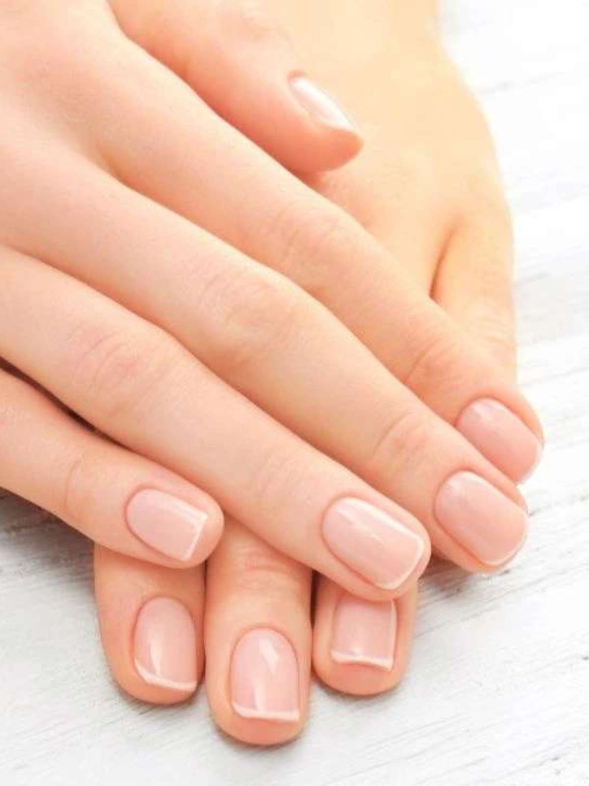 Unhas naturais est&atilde;o em alta! Veja produtos para manter as suas fortes