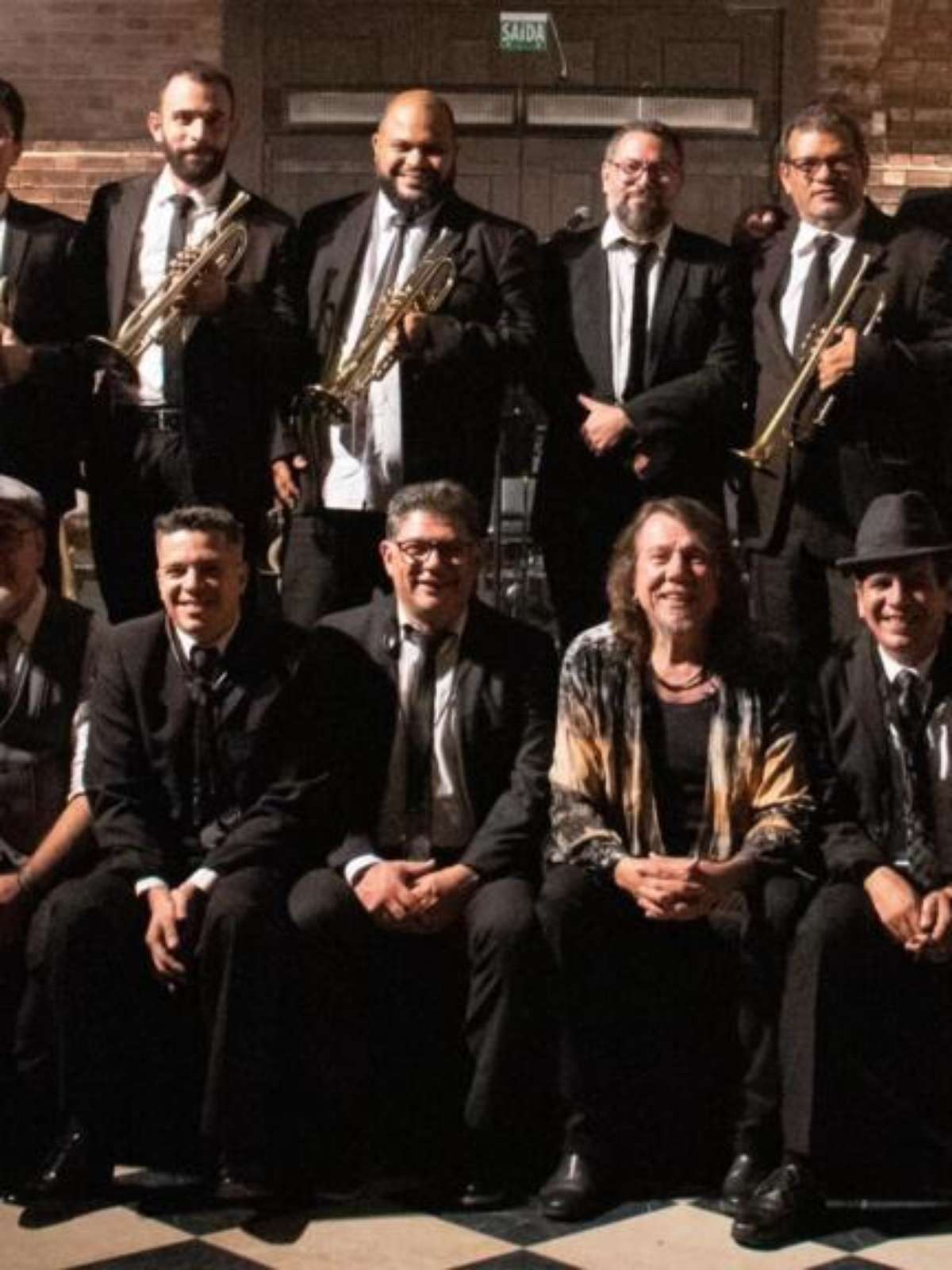 Lenine & SpokFrevo Orquestra invadem a França ao som do ritmo