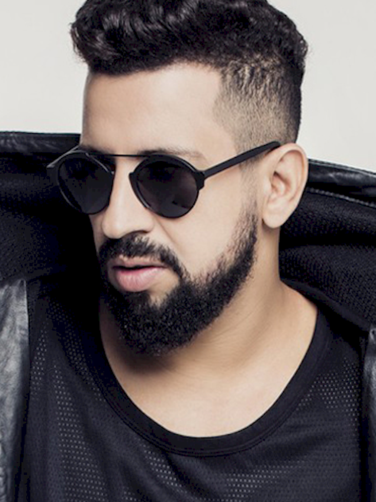 616902128-dennis-dj-midiorama.png