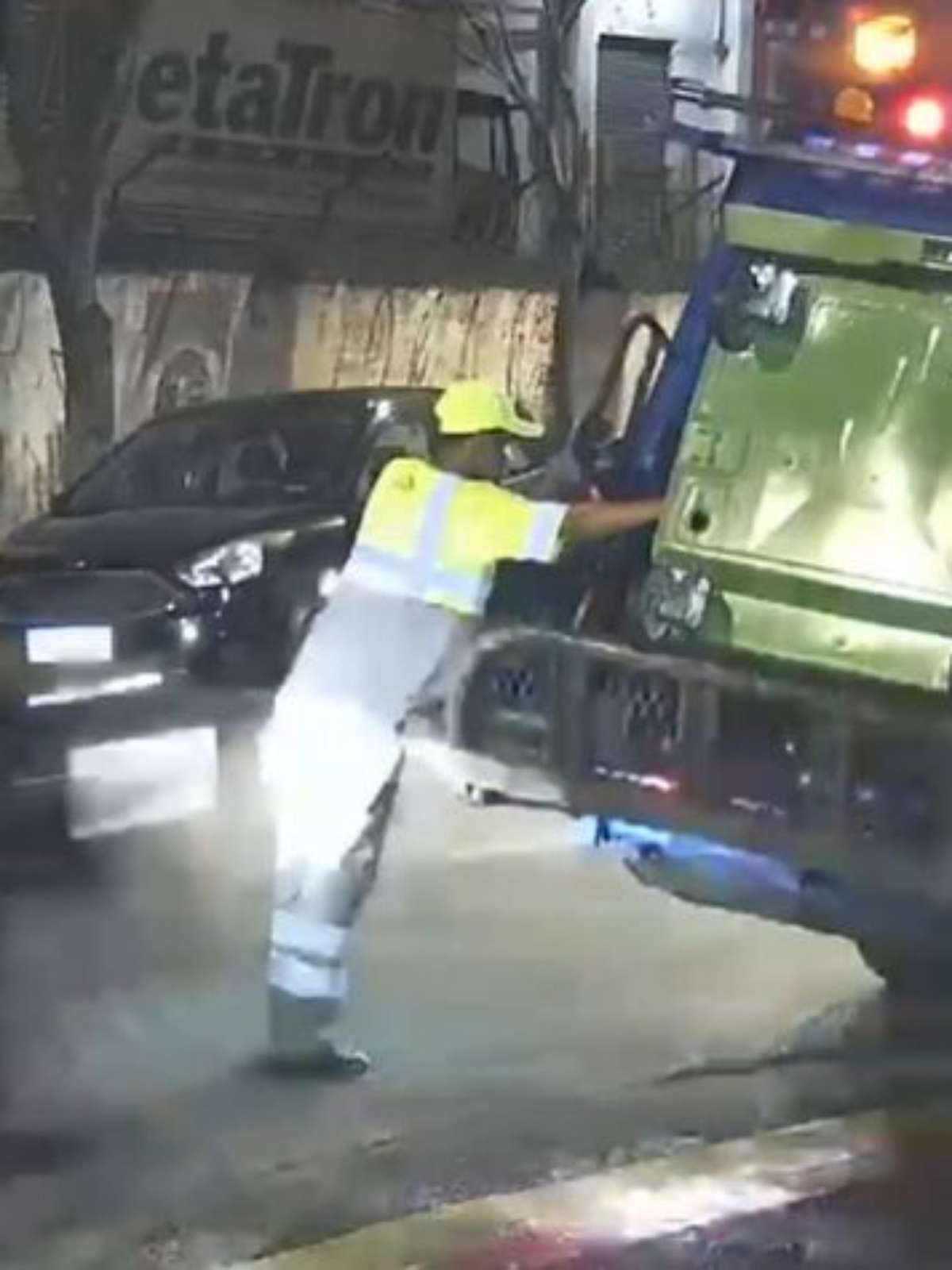 Homem que dirigia bêbado atropela e mata gari de 19 anos na Barra Funda, em SP