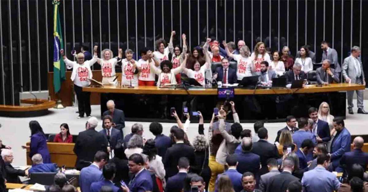 Fim da escala 6x1: veja o que prevê a PEC aprovada pela Câmara e ...