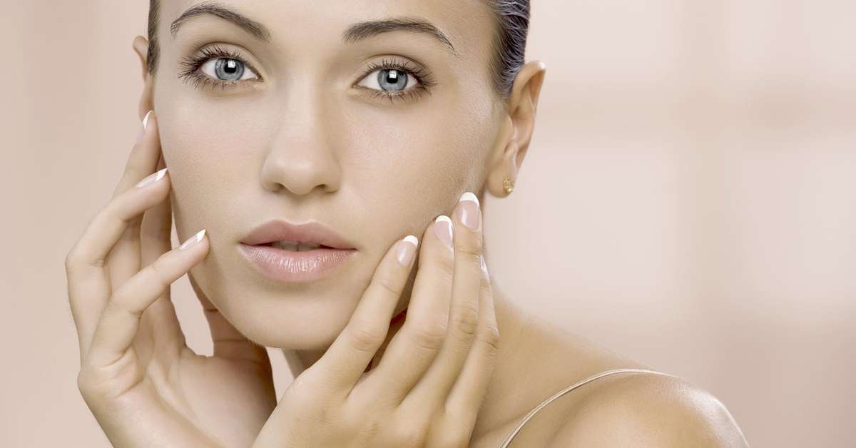 Dermatologistas das estrelas ensinam como melhorar a pele