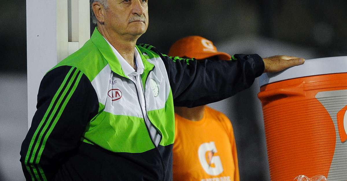 Tecnico Da Seleção Brasileira De Futebol Masculino