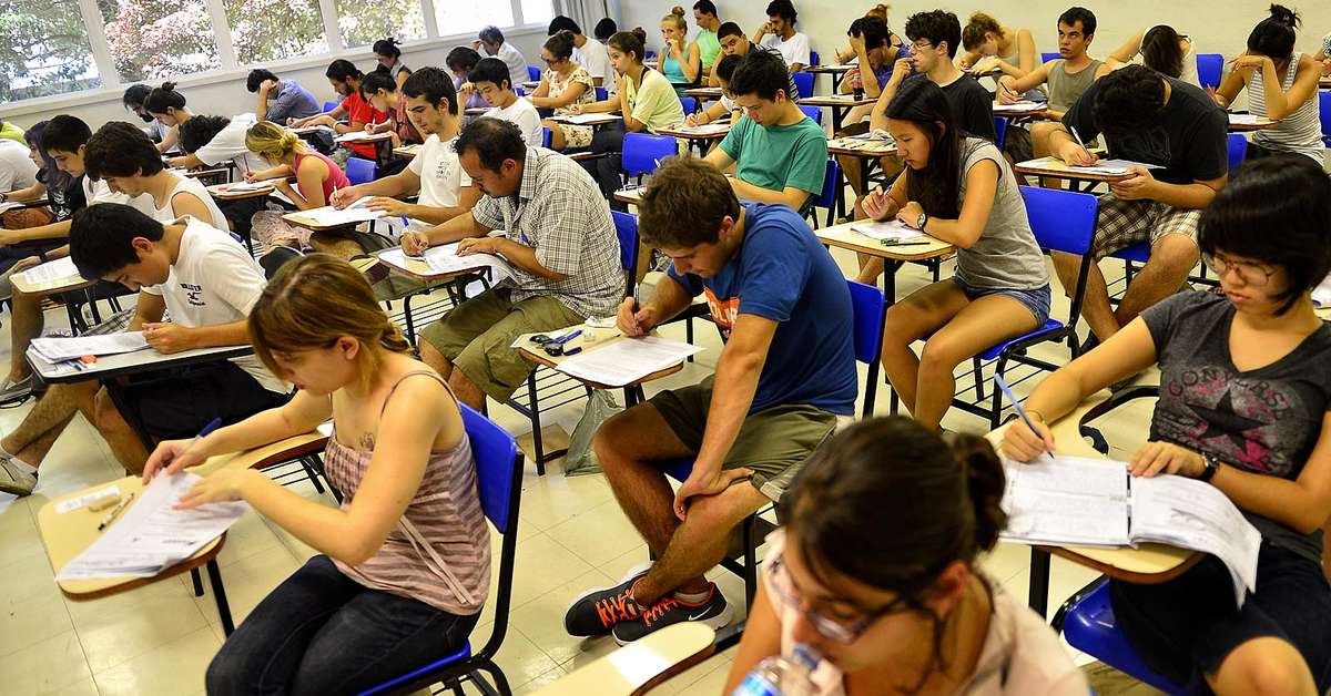 Aprovada Lei Que Permite A Aluno De Escola Pública Fazer Vestibular De