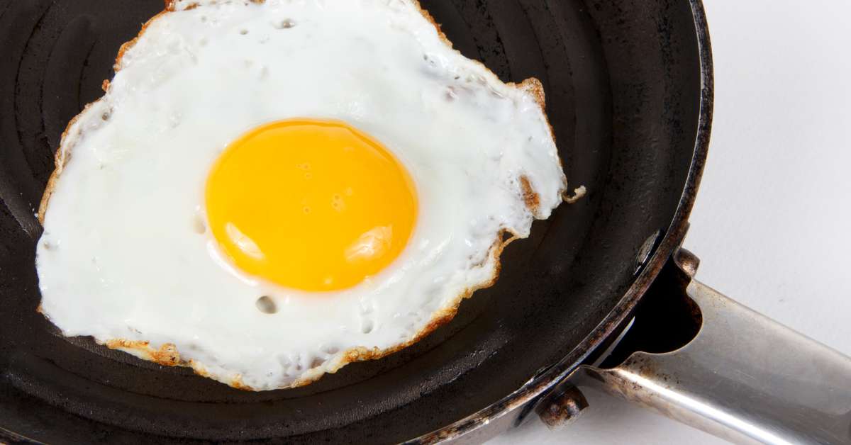 Clara do ovo pode reduzir pressão; efeito é maior com ovo frito