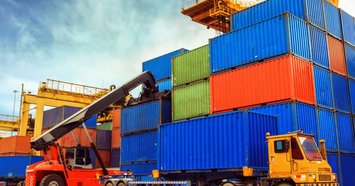 Pequenas empresas investem na importação; veja como fazer Pequenas empresas investem na importação; veja como fazer