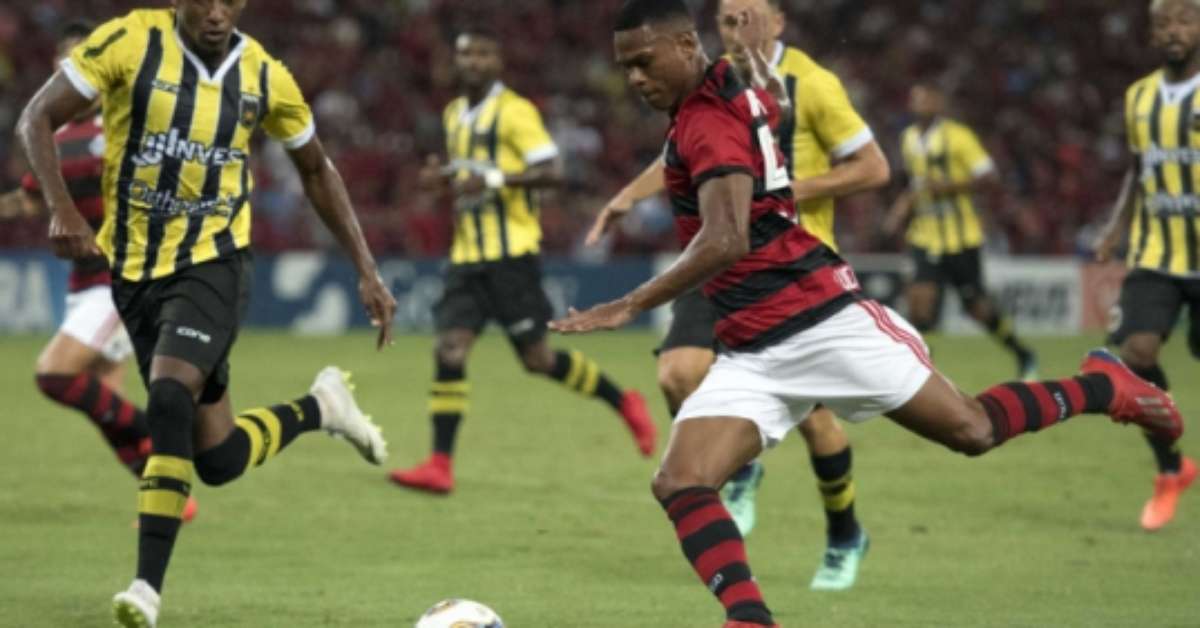 Qual foi o resultado do jogo do Flamengo e Volta Redonda?