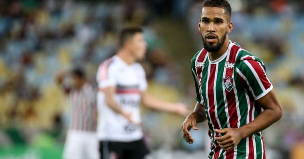 Onde Rafael Ramos jogava antes de vir para o Corinthians?