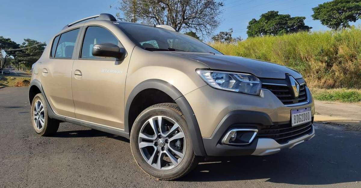 Teste: Renault Stepway Intense CVT parece SUV, mas não é