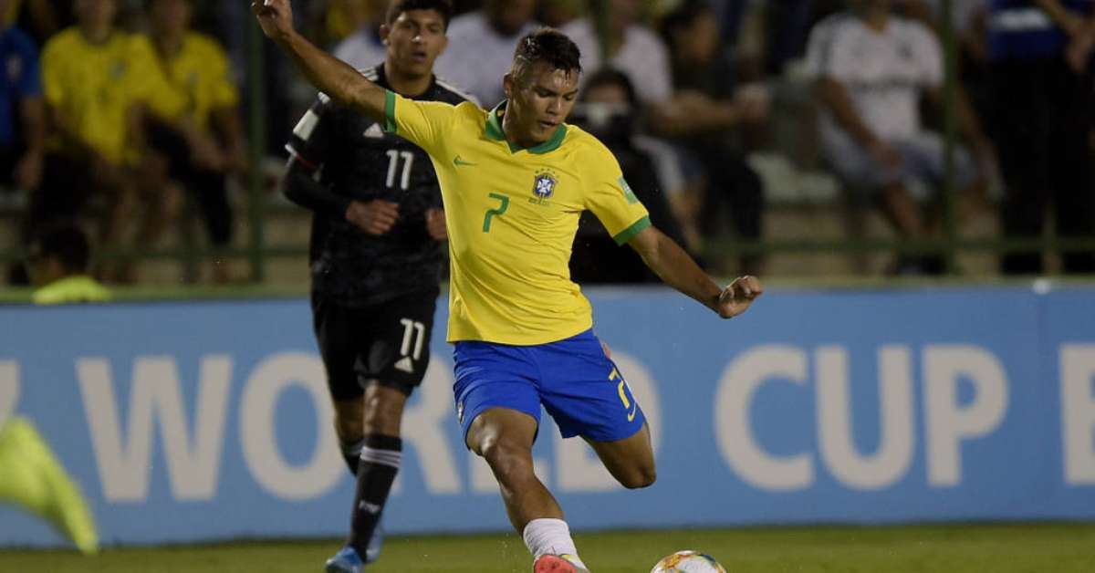 Revelação do Palmeiras, Veron é eleito o melhor jogador do ...