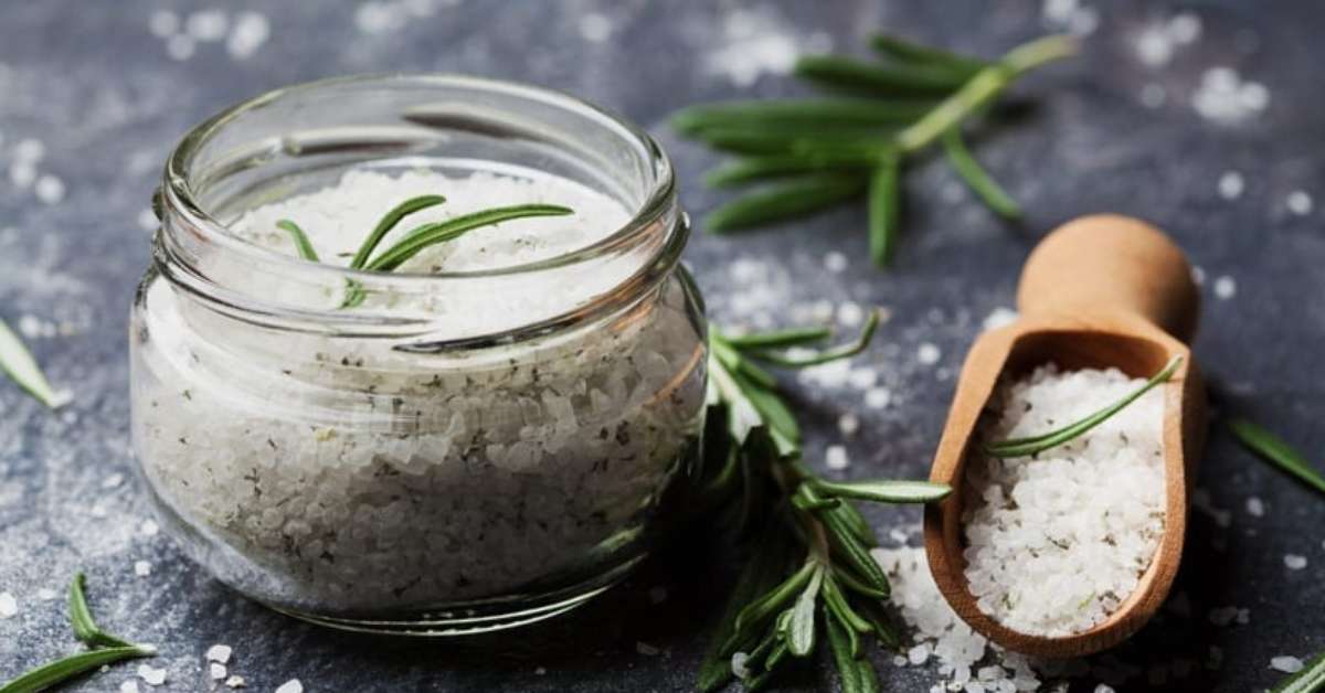 Receitas de sal de ervas para diminuir o consumo de sódio nas refeições