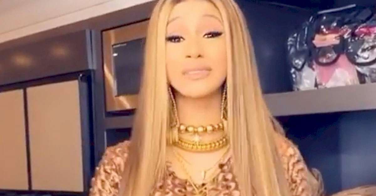 TikTok Usurios Se Machucam Ao Danar Wap De Cardi B