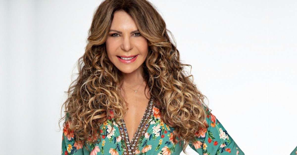 Elba Ramalho apresenta live nesta quinta-feira pela plataforma ShowIn