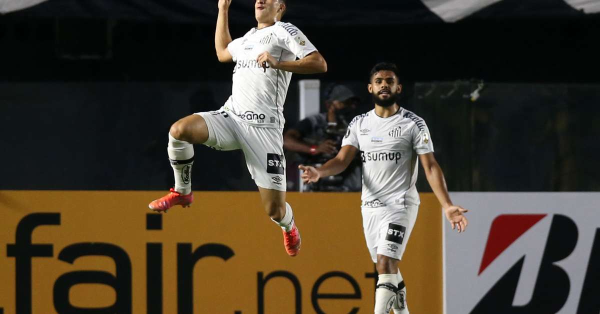 Santos goleia o The Strongest e segue vivo na Libertadores
