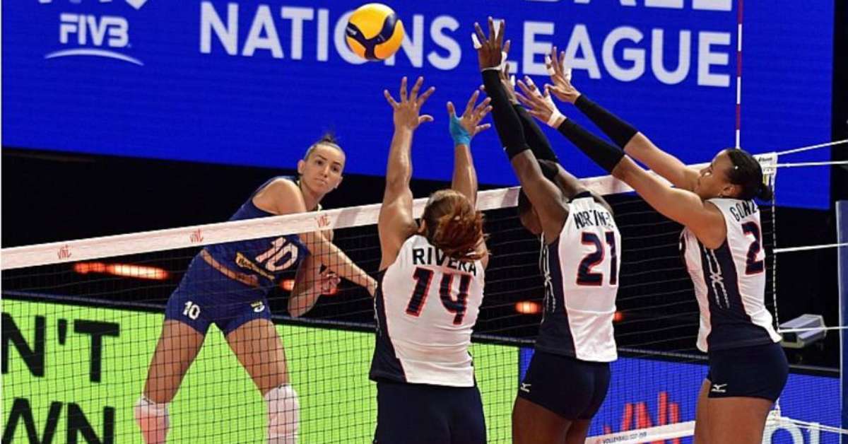 Seleção feminina de vôlei bate República Dominicana e segue invicta na Liga das Nações