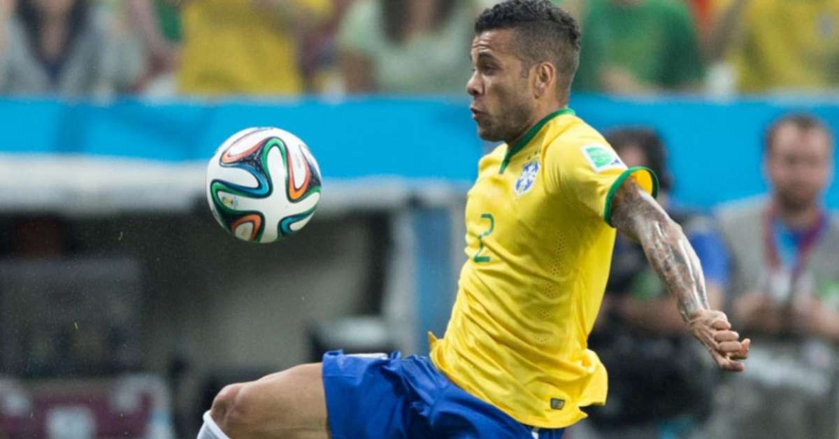 Cortado da Seleção Brasileira, Daniel Alves desabafa: 'Nos ...