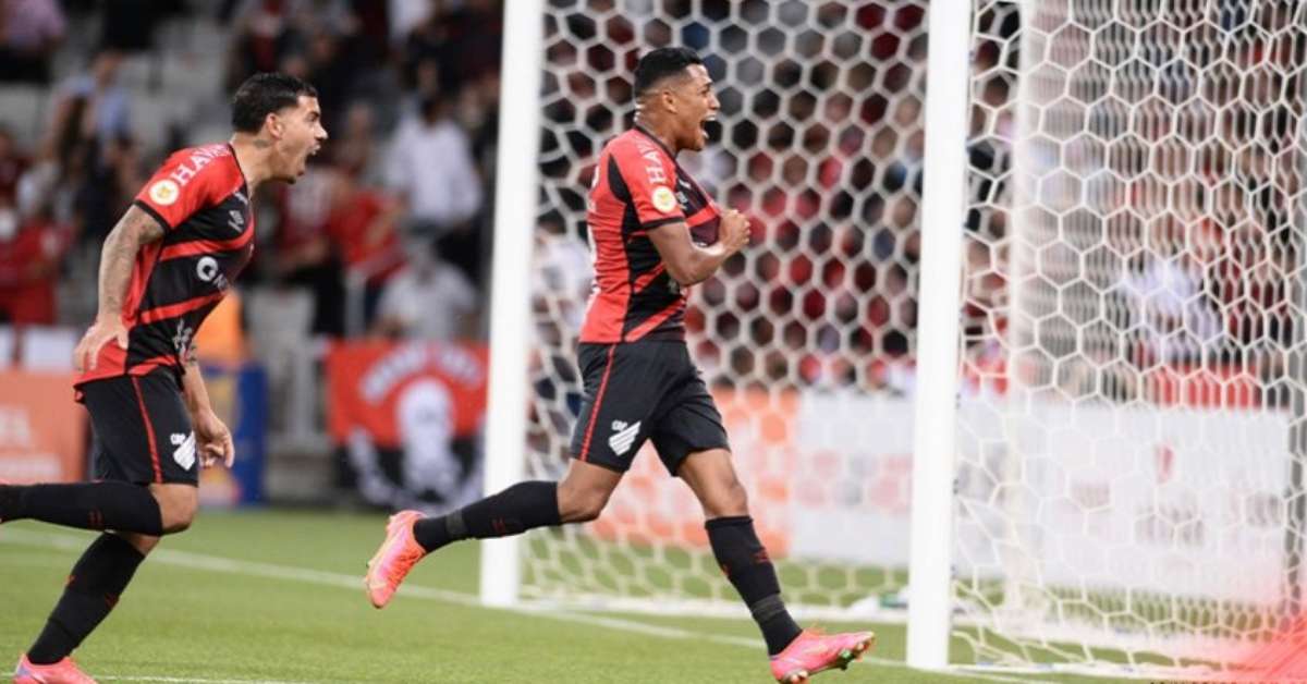 Classificados D 20 Alberto Valentim cita ‘tranquilidade’ após vitória do Athletico