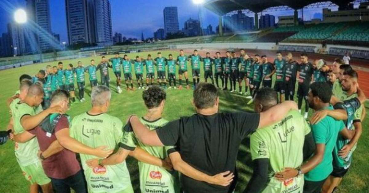 Com gol de Alemão, Maringá vence Paraná e conquista 1ª vitória no Paranaense