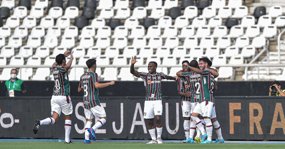 Cano aplica a "lei do ex", Fluminense domina o Vasco e vence mais um  cl&Atilde;&iexcl;ssico