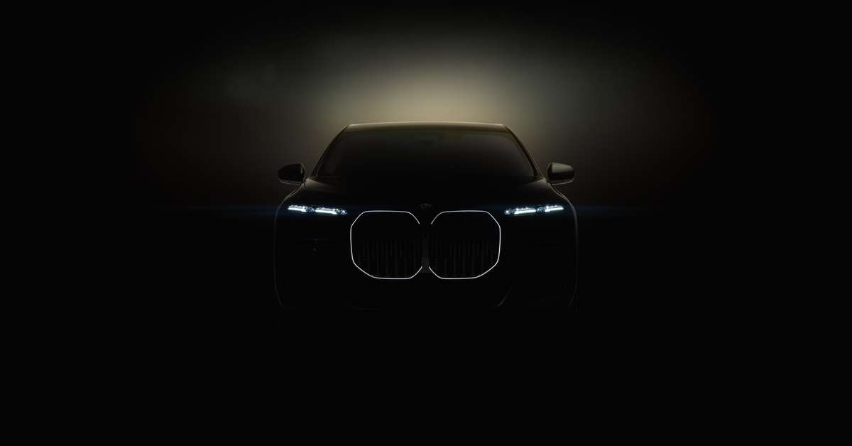 Neue Elektro-Überraschung für BMW i7 mit 31 Zoll Multimedia