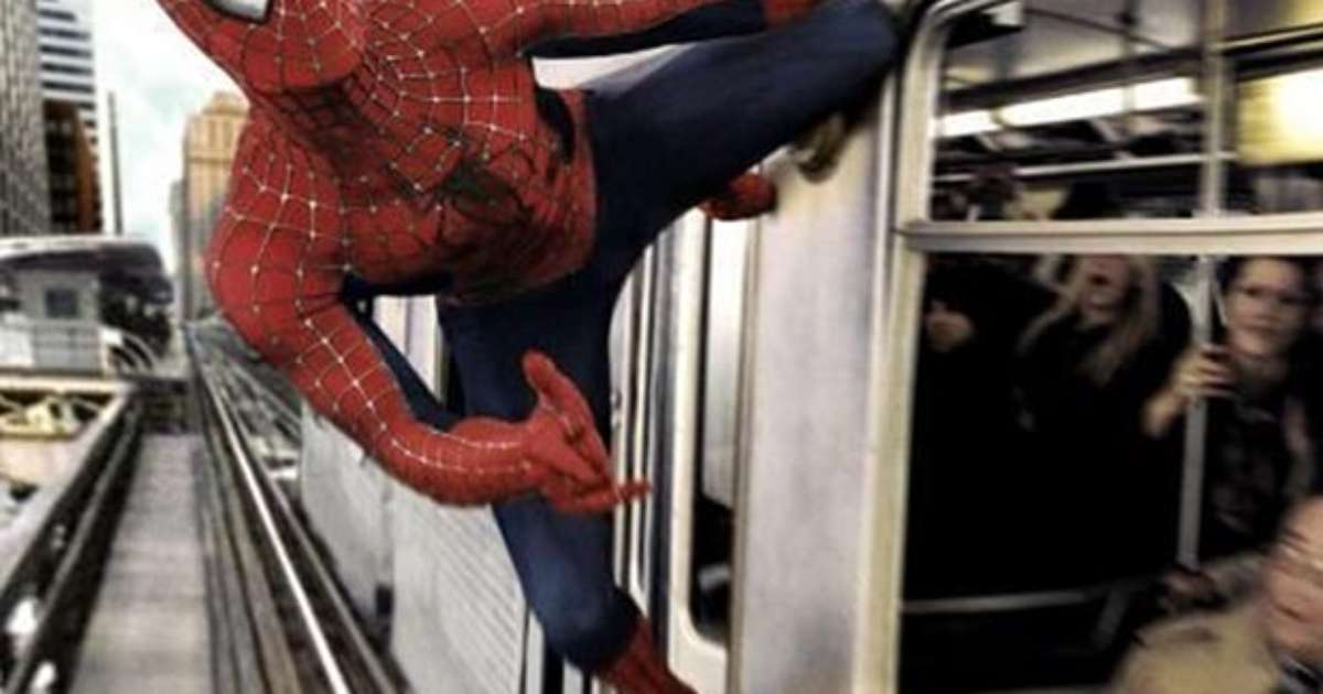 Voltando da faculdade eu encontrei o homem-aranha no trem. RJ não é para  iniciantes. : r/brasil