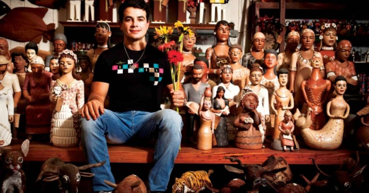 Anderson Di Rizzi diz que namorada não tem ciúme de cenas picantes