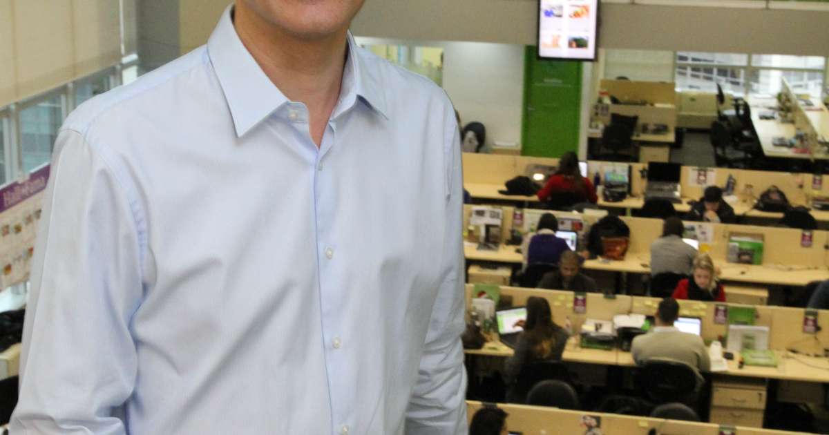 Groupon muda modelo de negócio