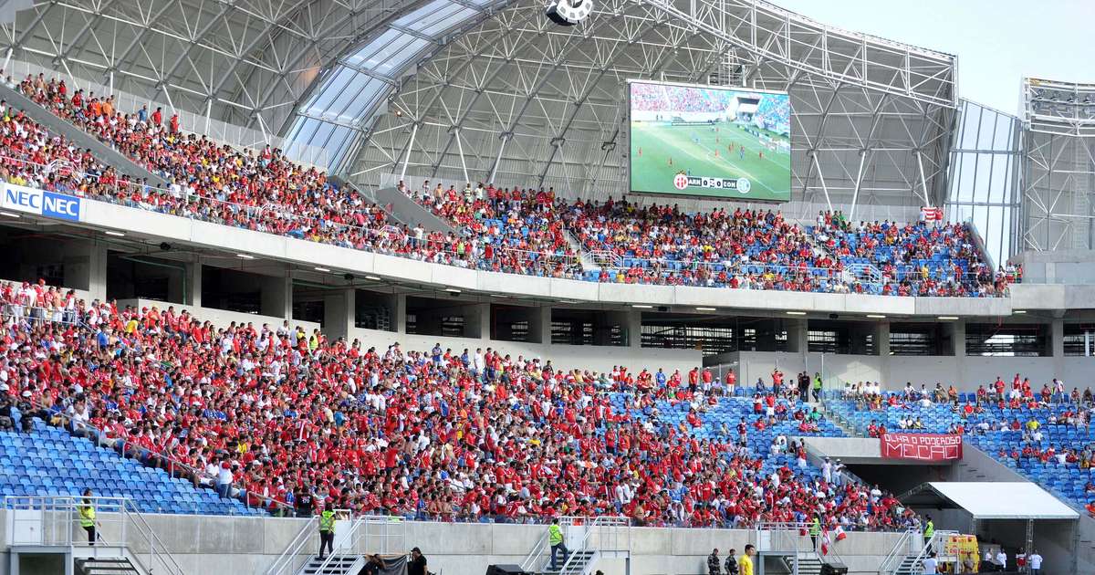 Sem estrelas, Arena das Dunas vê zagueiro marcar primeiro gol do estádio Sem estrelas, Arena das Dunas vê zagueiro marcar primeiro gol do estádio