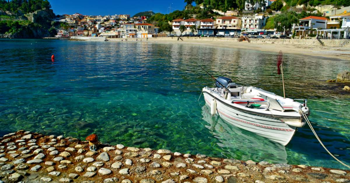 Veja 10 cruzeiros pelas encantadoras ilhas gregas