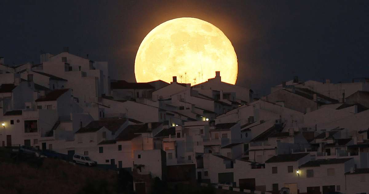 Superlua do ano satélite fica 30 mais brilhante no domingo