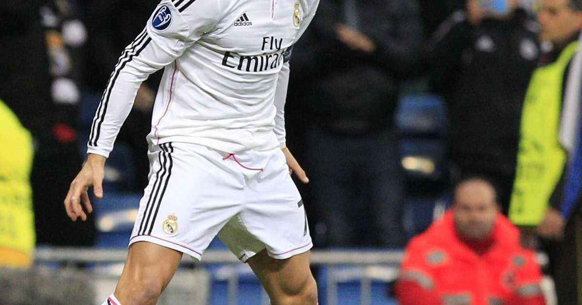 Raúl diz que CR7 pode superar Pelé e ser o maior da história