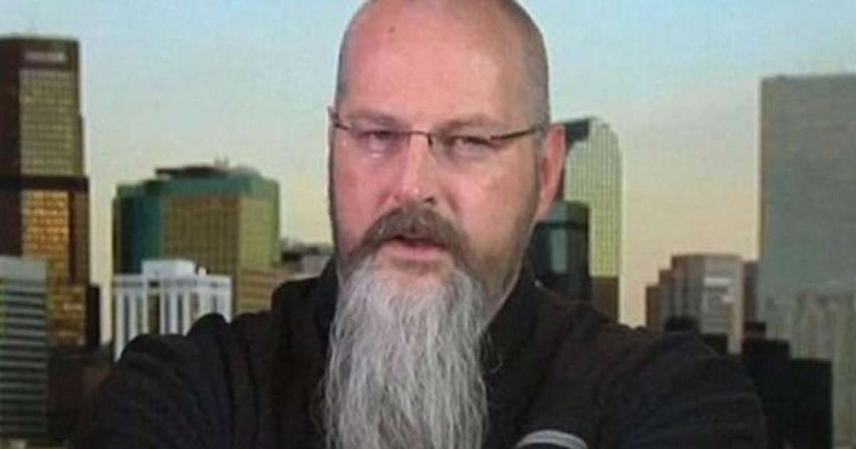 Hacker diz ter invadido sistemas de voo nos Estados Unidos