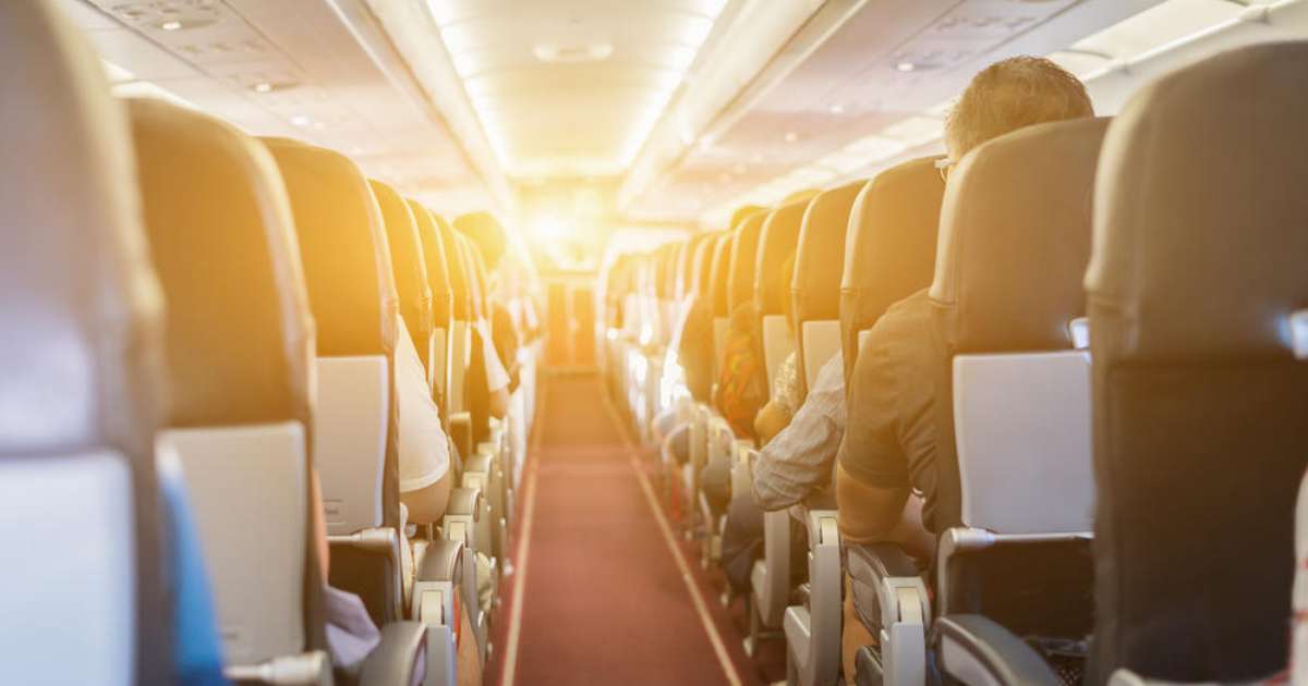 Quão Perigoso é O Ar Que Respiramos Em Aviões